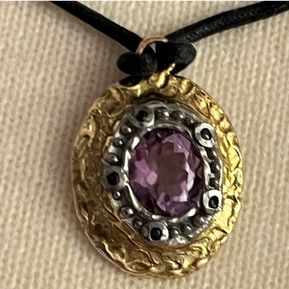 Gold/Silver Made Italy 🇮🇹 Pendant Necklace with Purple Gemstone - Picture 9 of 16